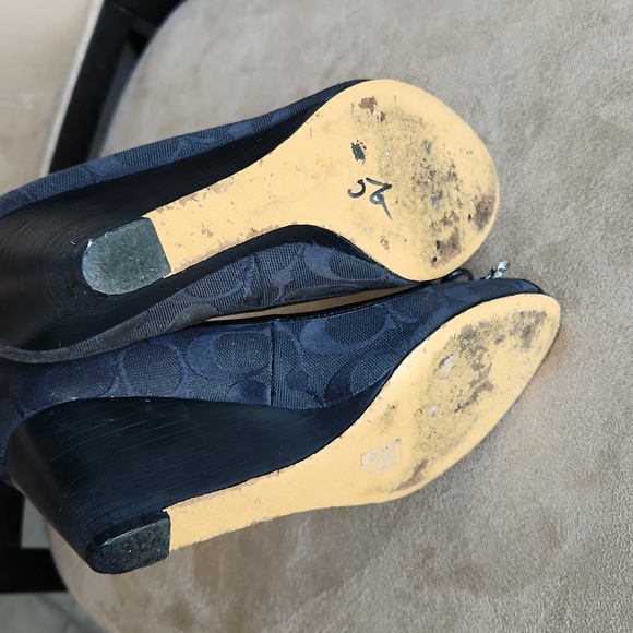 Coach! Black Poala open Calf peep toe wedge monogram logo size 6.5 - Picture 14 of 14